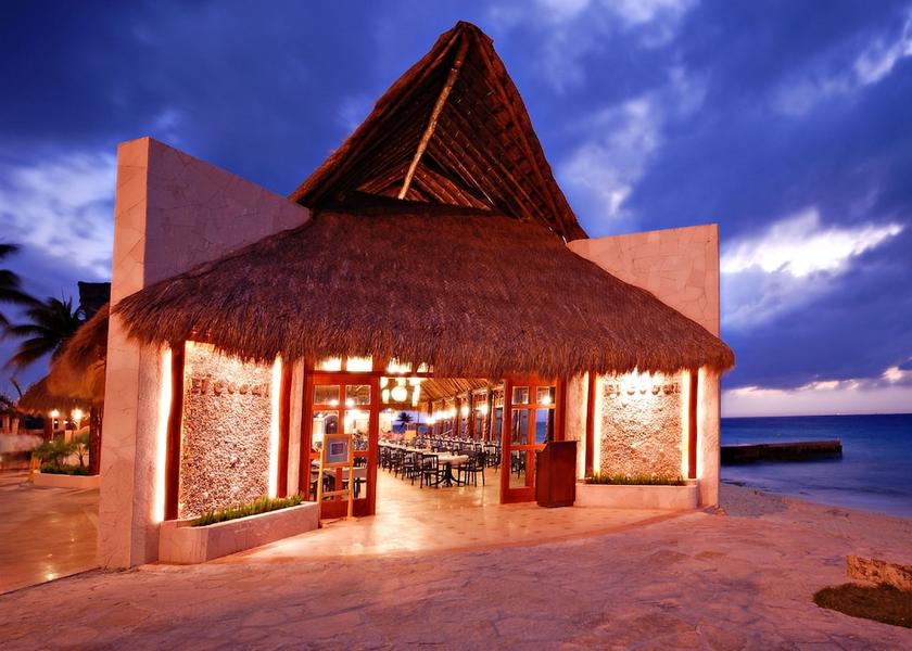 Quintana Roo Cozumel Breakfast Area