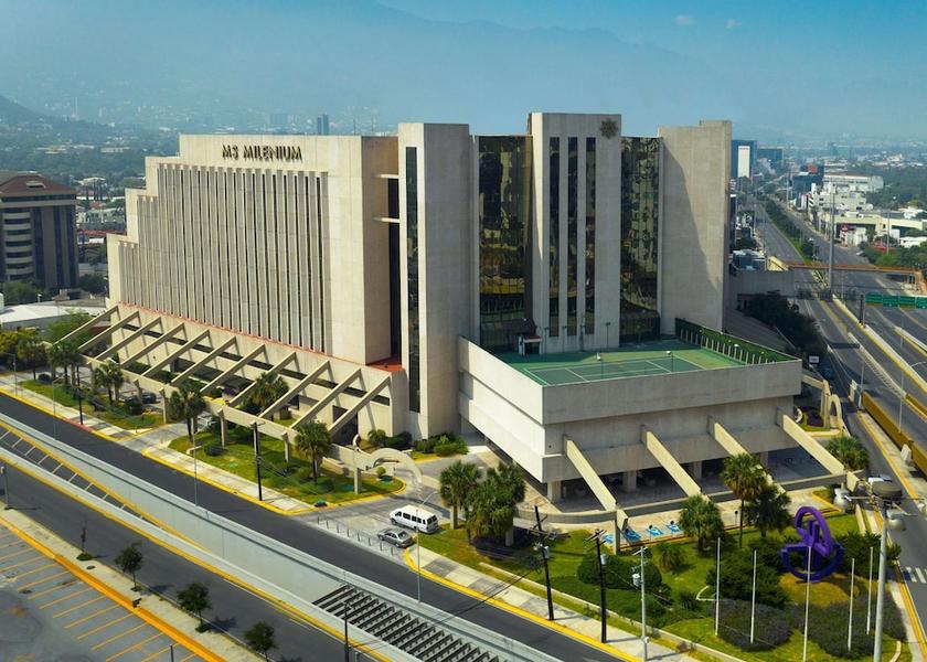  San Pedro Exterior Detail