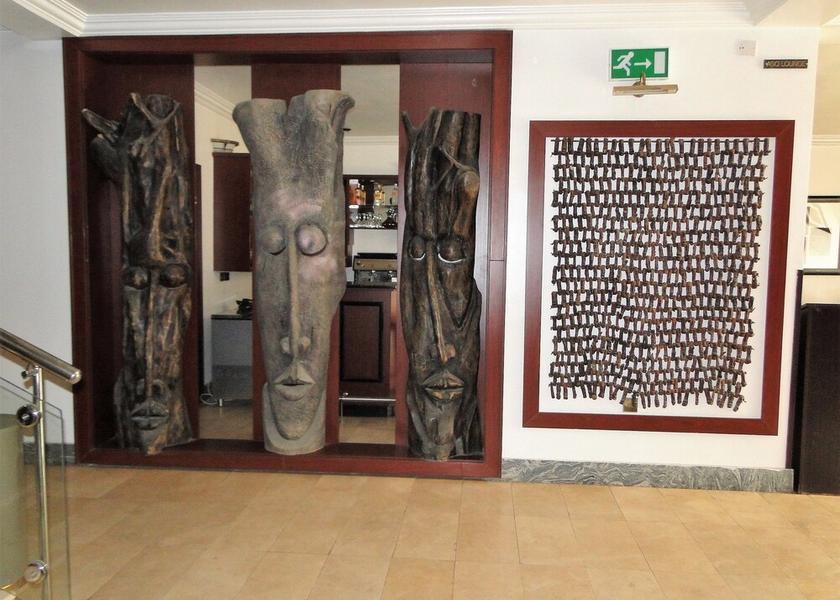  Ibadan Interior Entrance