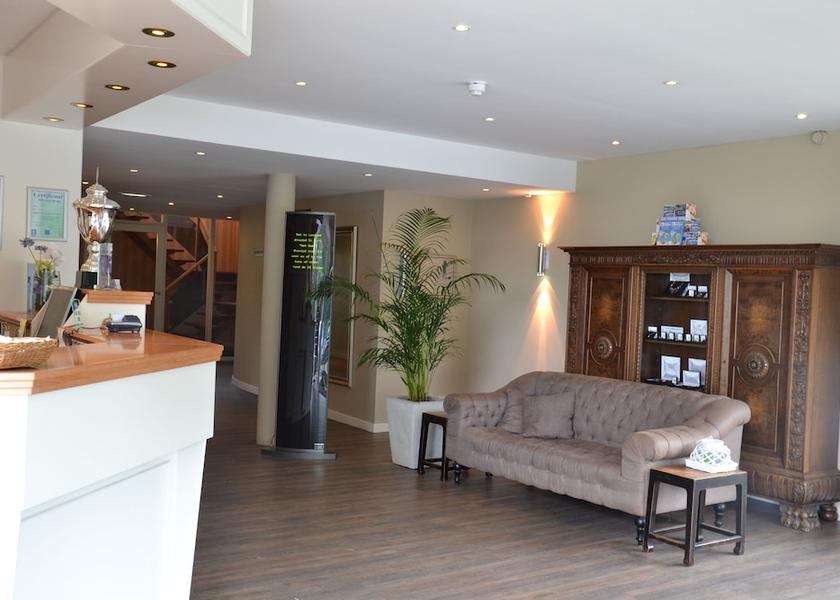 South Holland Noordwijk Reception