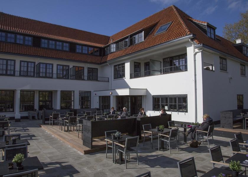 South Holland Wassenaar Exterior Detail