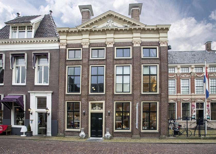 Friesland Leeuwarden Exterior