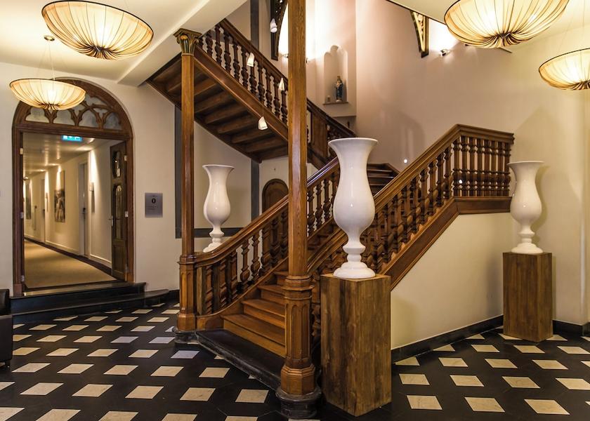 Limburg Sittard Interior