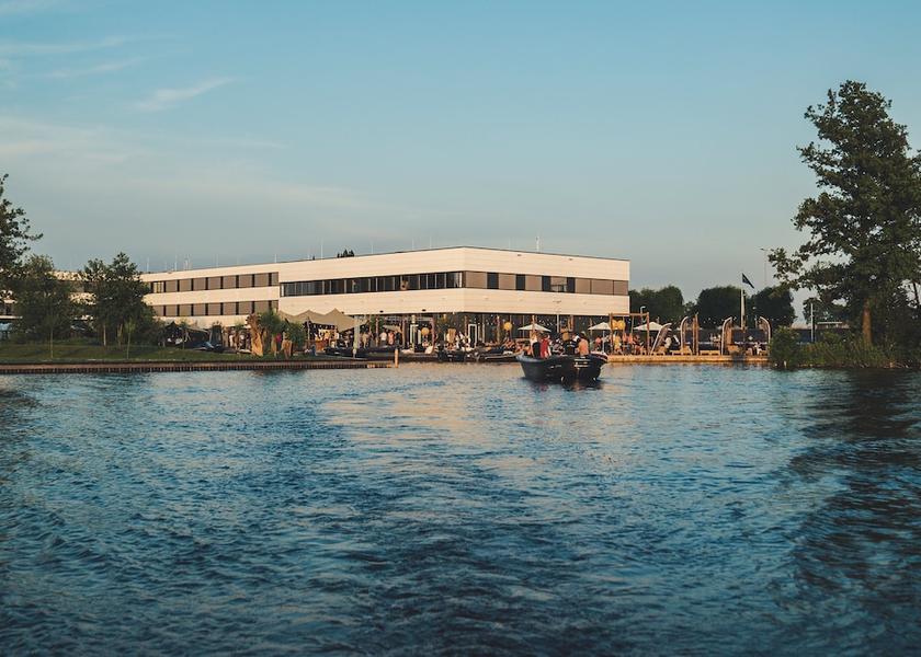 Utrecht Vinkeveen Exterior Detail