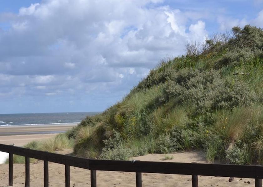 Zeeland Burgh-Haamstede Beach