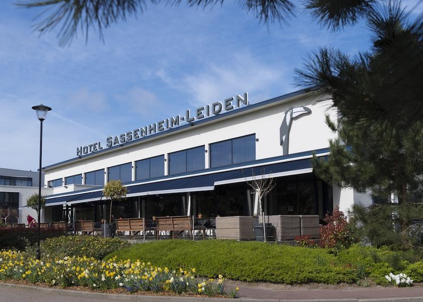 South Holland Sassenheim Front of property
