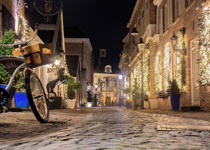 Front of property - evening/night