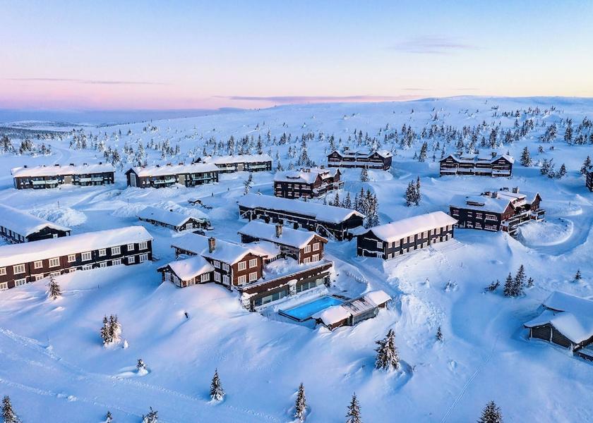 Oppland (county) Oyer Exterior Detail