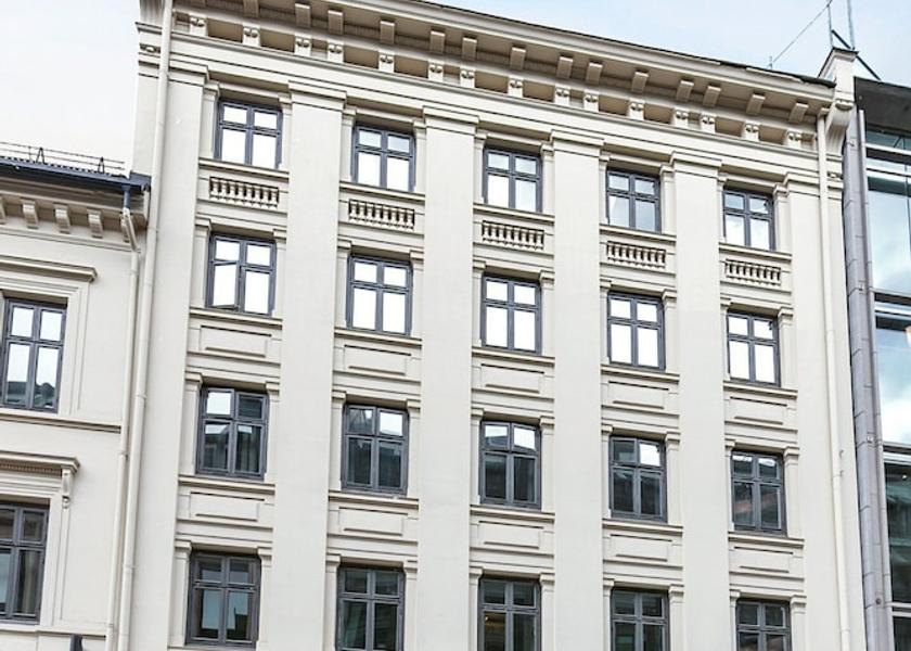  Oslo Exterior Detail