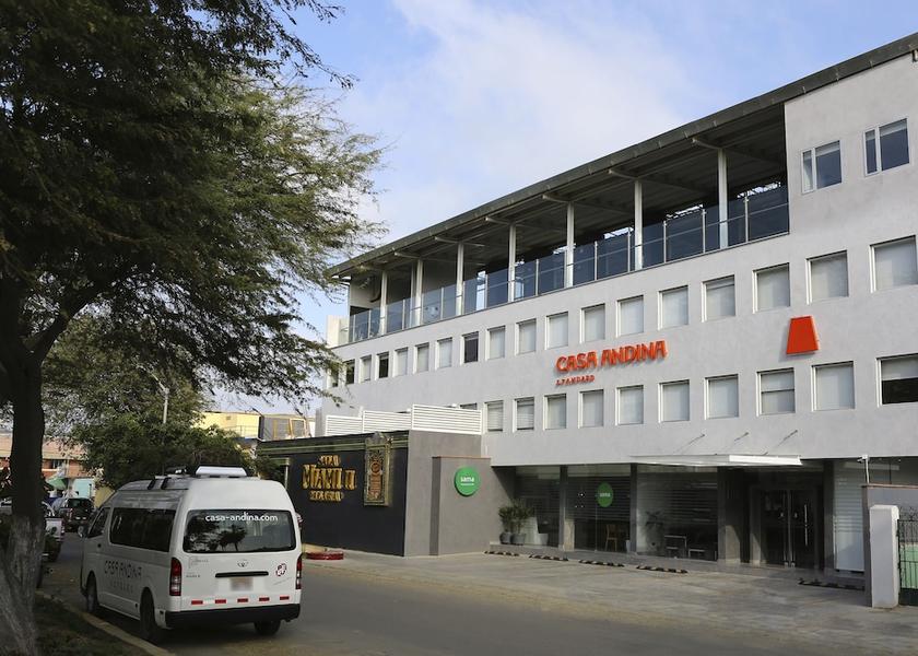 Piura Region Pariñas Facade