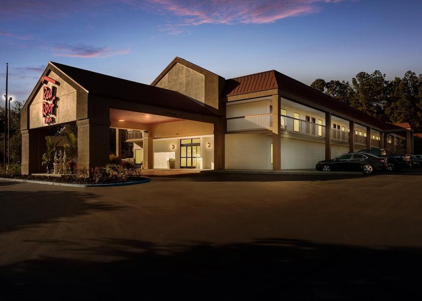 Mississippi Tupelo Exterior Detail