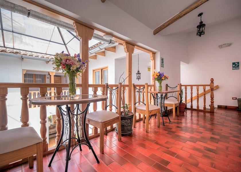 Cusco (region) Cusco Exterior Detail