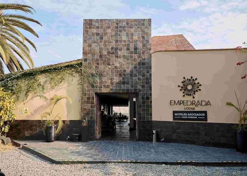 Lima (region) Caral Facade