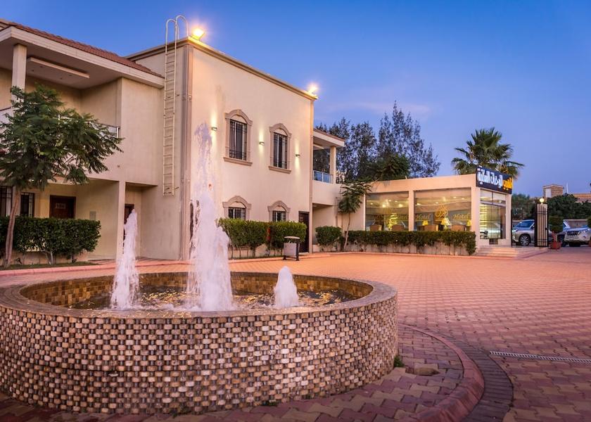  Taif Exterior Detail