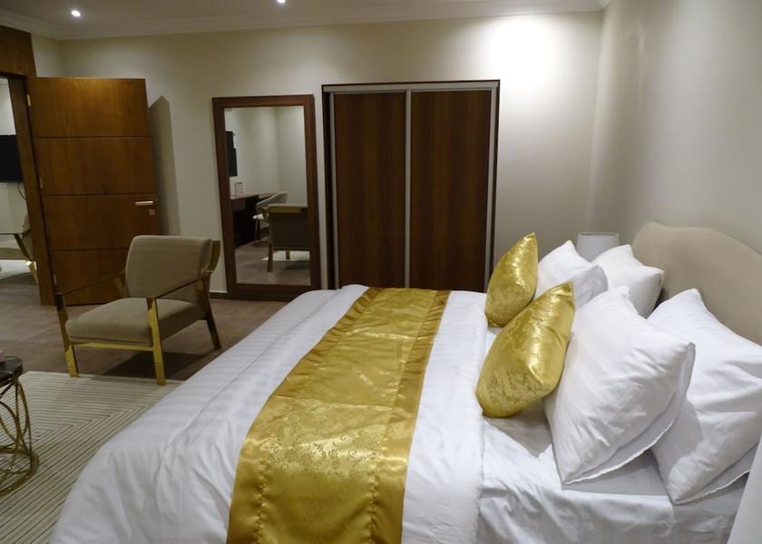 Riyadh Riyadh Room