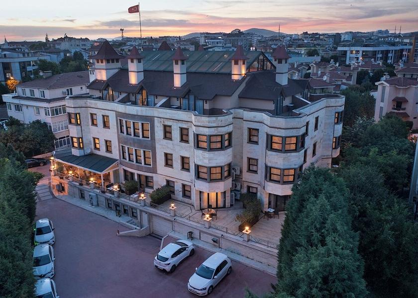 Istanbul Tuzla Exterior Detail