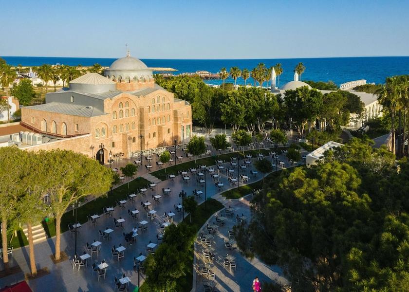  Antalya Exterior Detail