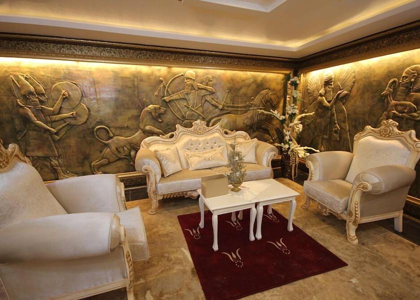 Batman Province Batman Lobby sitting area