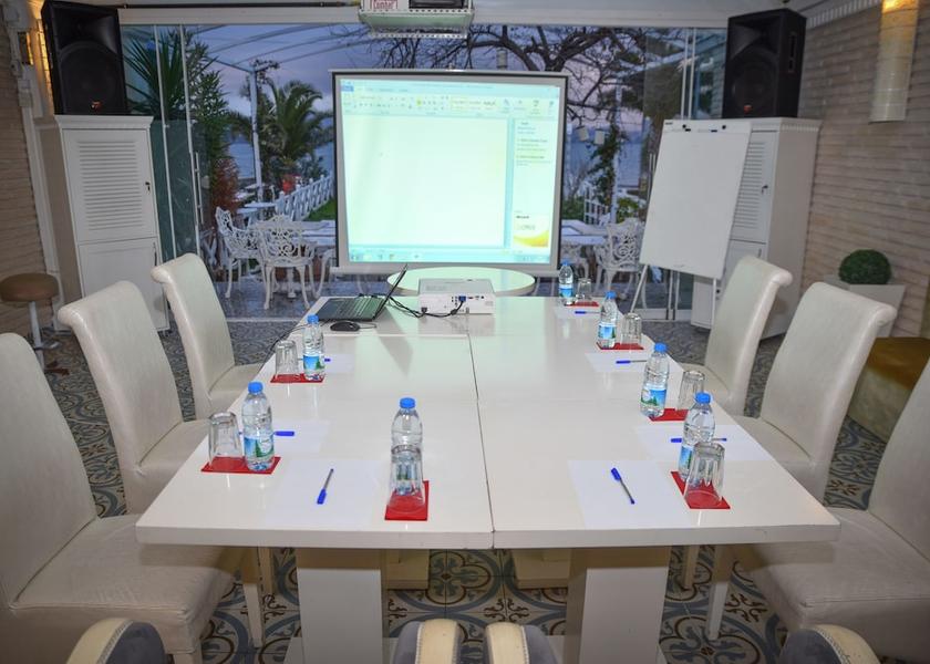 Istanbul Adalar Meeting Room