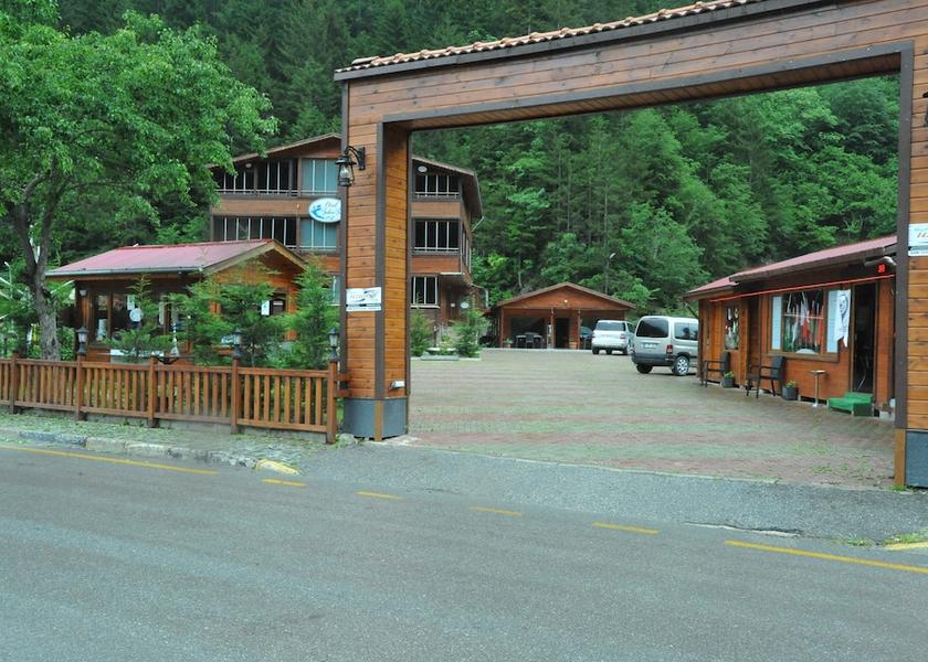 Trabzon Çaykara Front of property