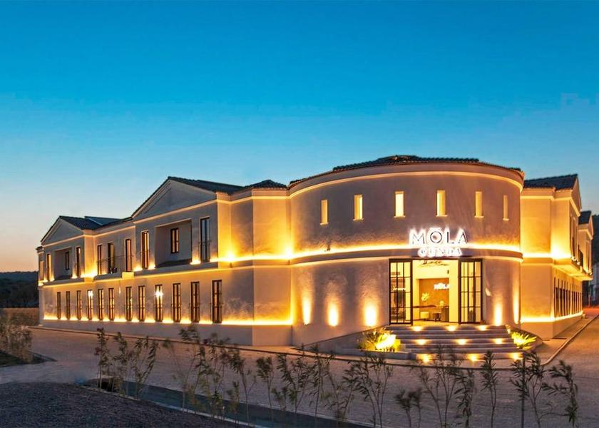 Balikesir Ayvalik Front of property - evening/night