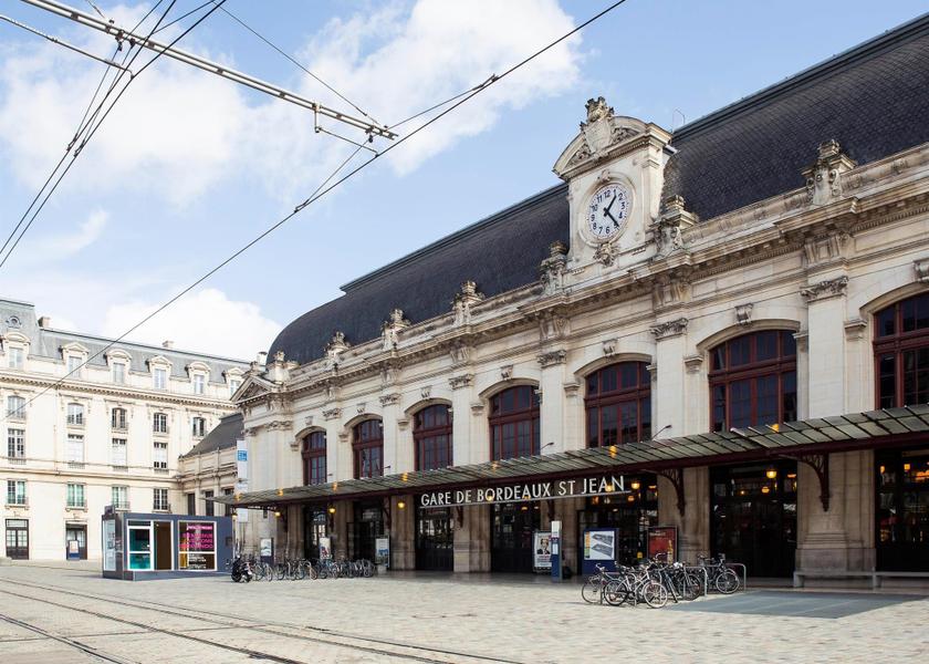 Nouvelle-Aquitaine Bordeaux Hotel Exterior