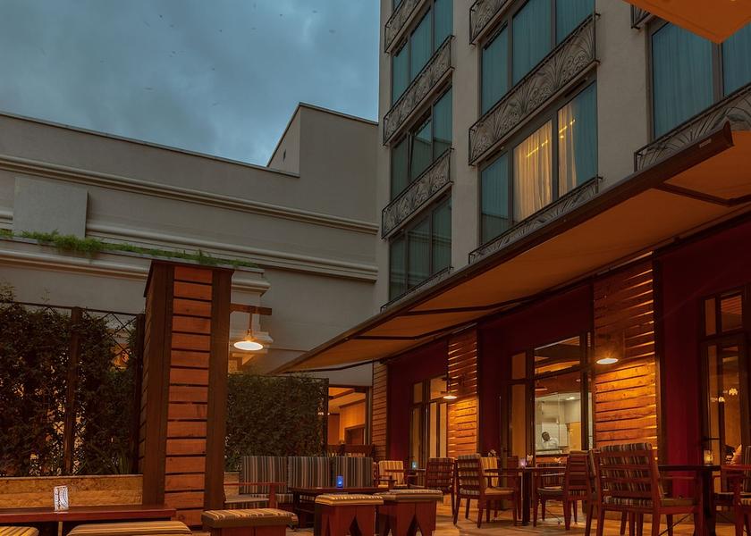  Nairobi Restaurant