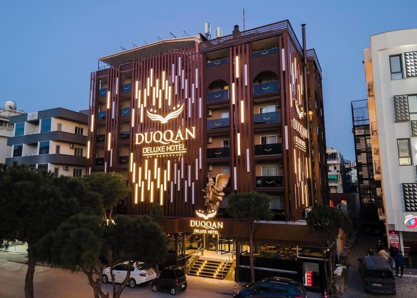 Aydin Kuşadası Front of property