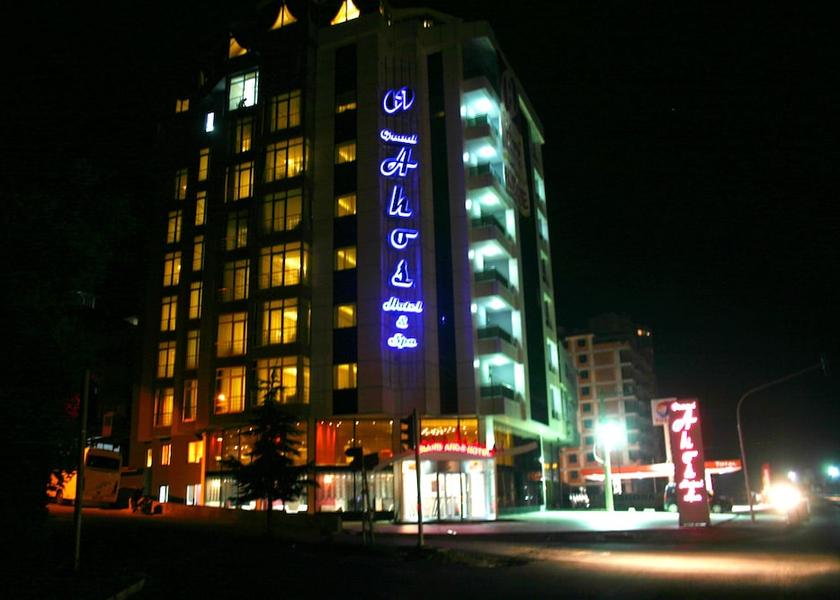 Zonguldak Province Karadeniz Eregli Front of property - evening/night