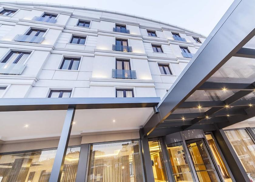Kocaeli Gebze Front of property