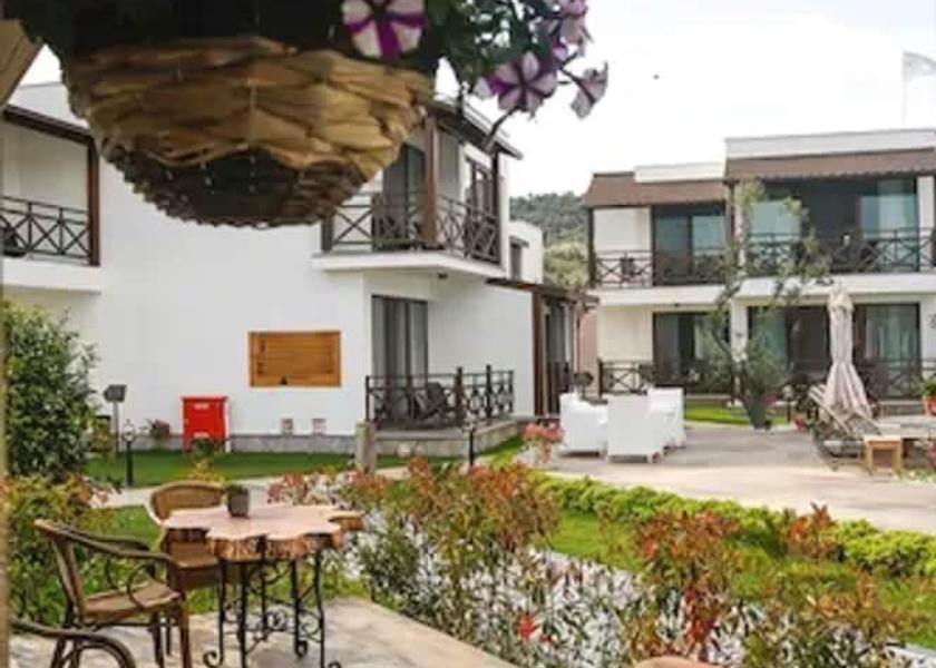 Çanakkale Ayvacik Outdoor Dining
