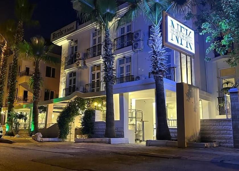 Antalya Region Konyaalti Front of property