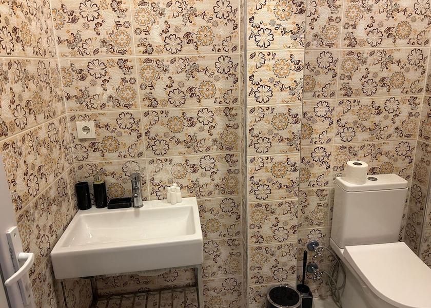  Istanbul Bathroom