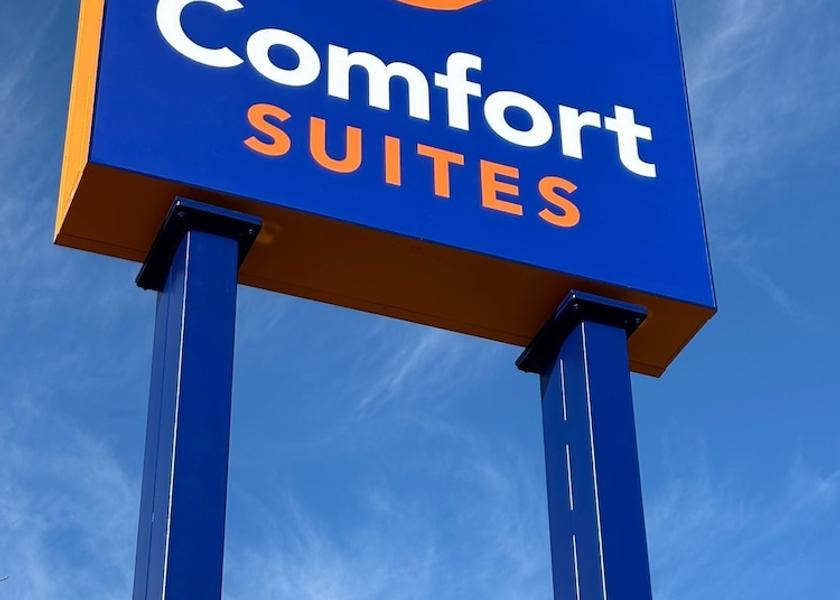 Ontario London Exterior Detail