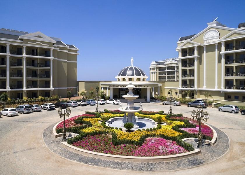 Izmir Menderes Facade