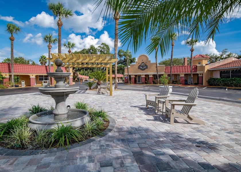 Florida St. Augustine Outdoor banquet area