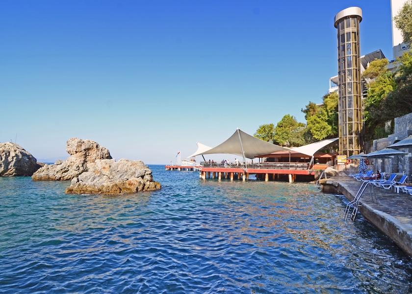 Aydin Kuşadası Beach