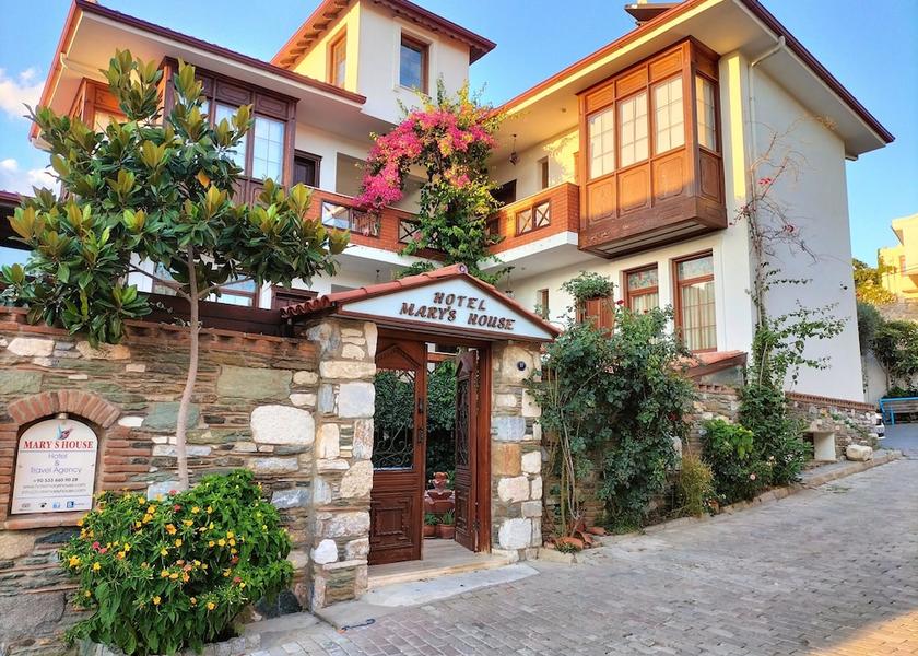 Izmir Selçuk Exterior