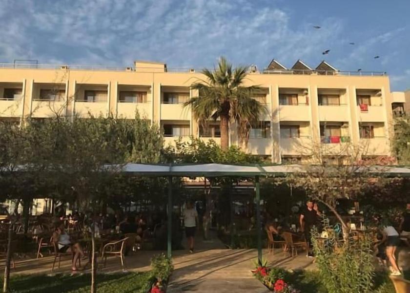 Izmir Dikili Exterior Detail