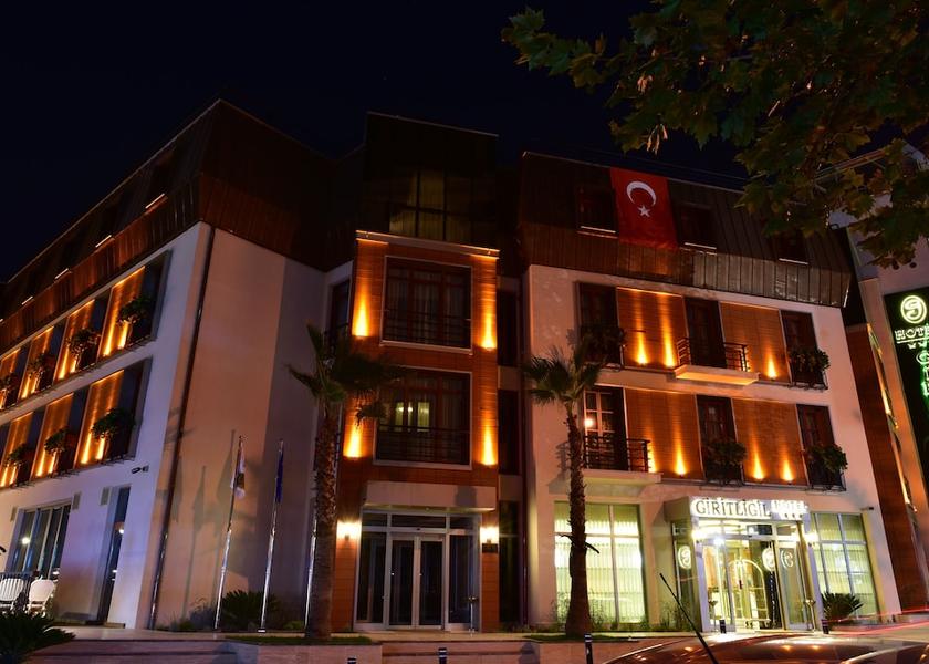 Manisa Manisa Front of property