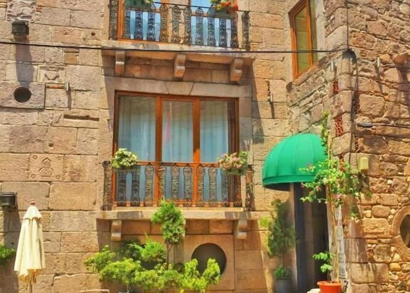 Çanakkale Ayvacik Exterior Detail