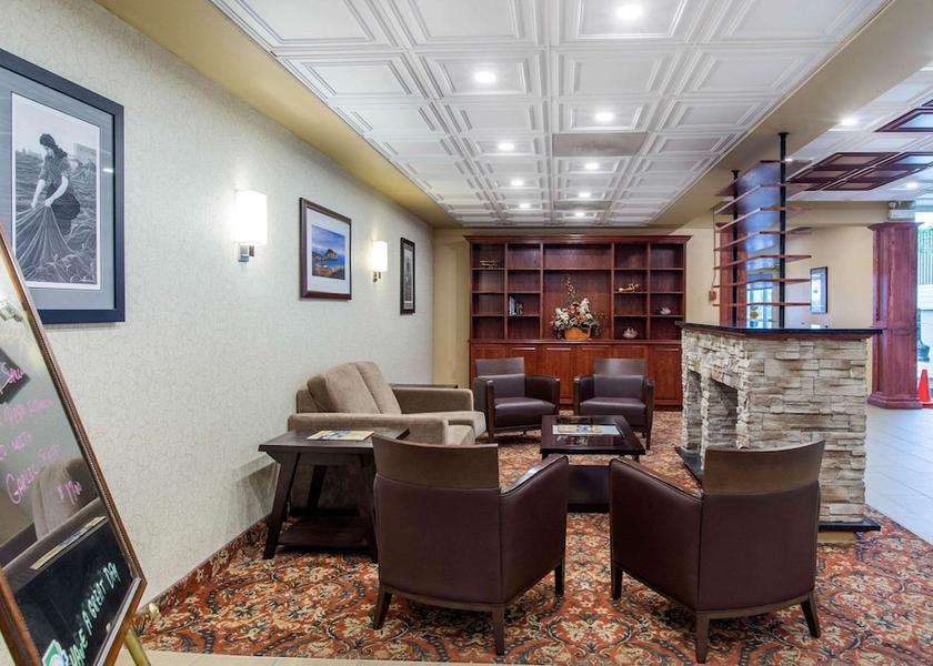 Newfoundland and Labrador Gander Lobby