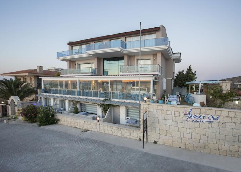 Izmir Çeşme Exterior Detail