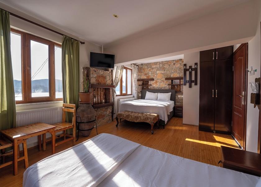 Isparta Province Egirdir Room