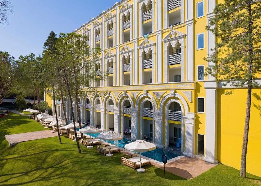  Antalya Room