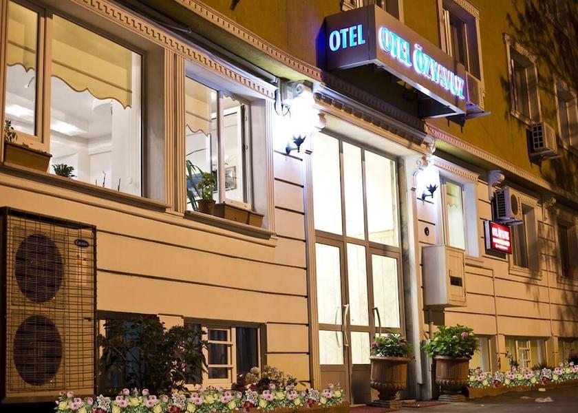 Istanbul Istanbul Exterior detail