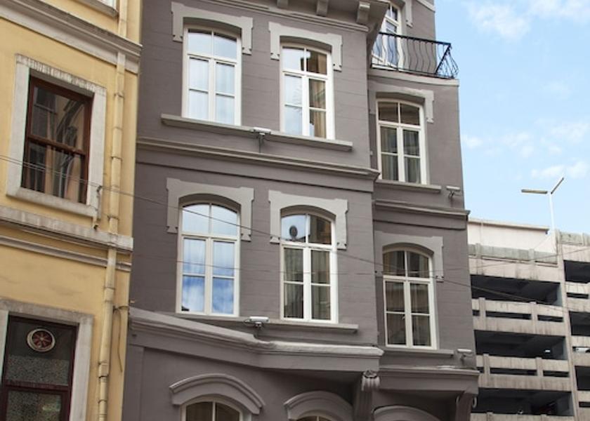 Istanbul Facade