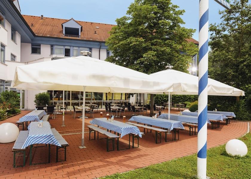 Bavaria Hallbergmoos Terrace/patio