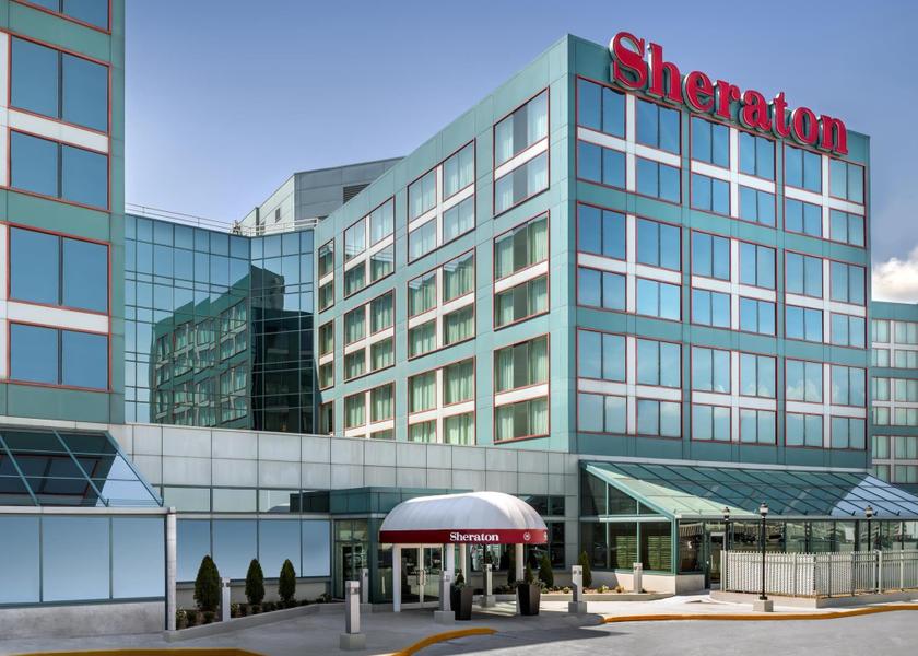 Ontario Mississauga Hotel Exterior