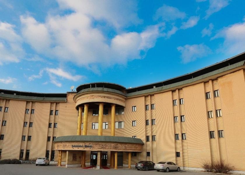 Van Province Edremit Facade
